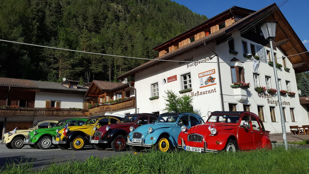 Burgfrieden Hotel Sterzing Buitenkant foto
